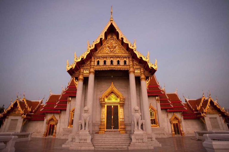 arsitektur tradisional thailand