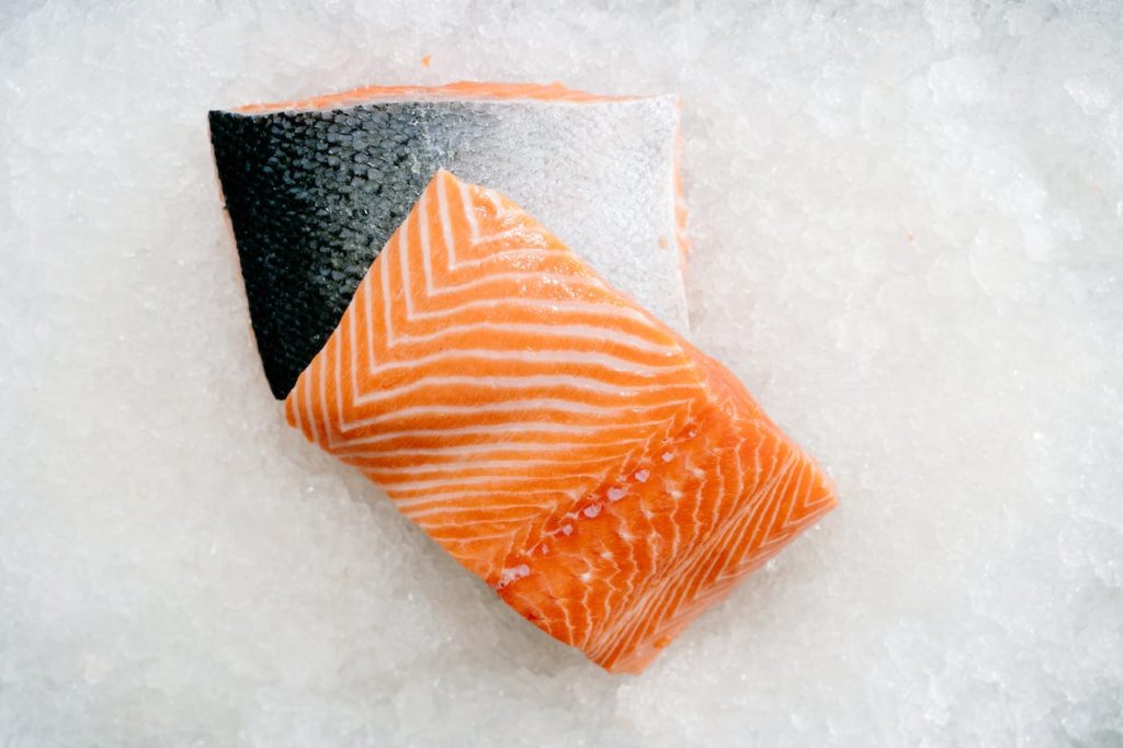Warna daging ikan salmon segar via Pexels