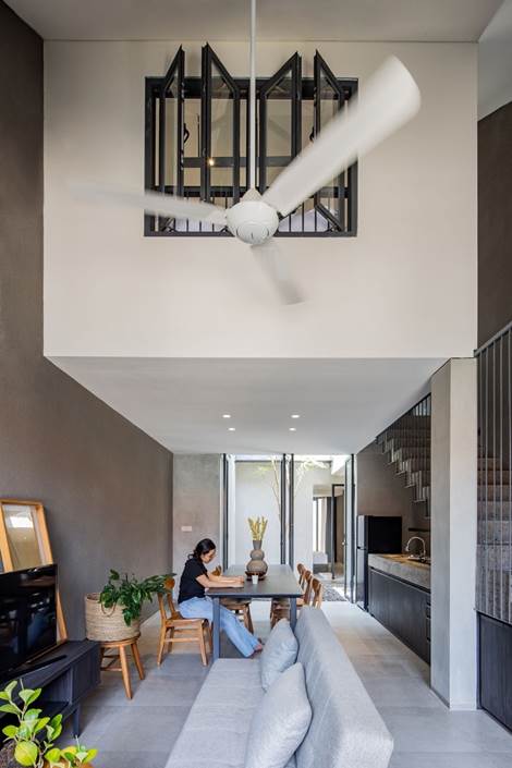 Konsep open plan di lantai satu, karya Somia Design Studio